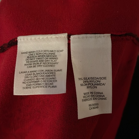 Super comfy silk and nylon top. - Picture 5 of 5